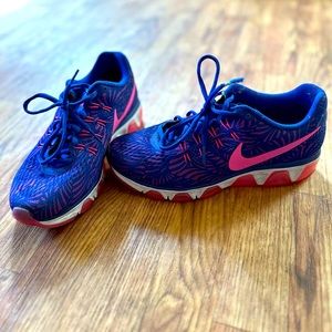 Nike Tailwind 8 sz 7.5
